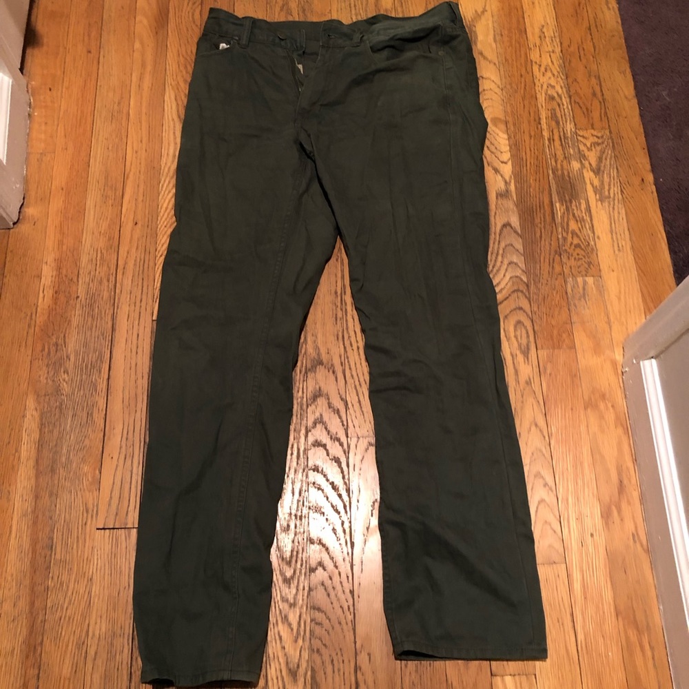 Men’s green polo Ralph Lauren khaki pants